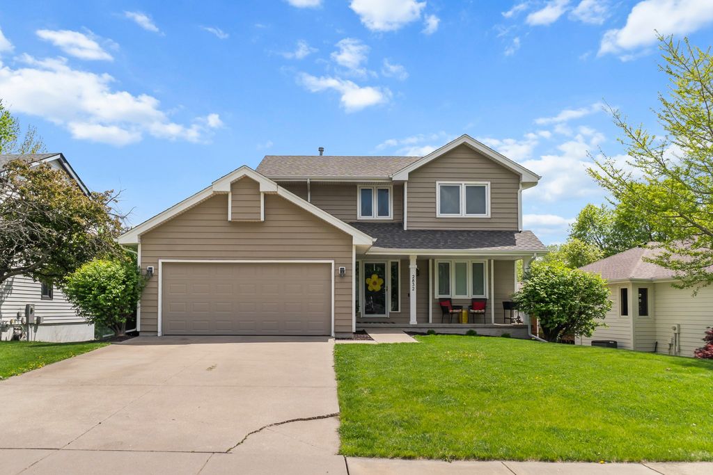2832 Walnut Street, West Des Moines, IA 50265