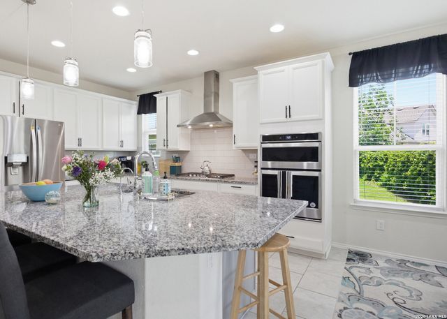 9010 Canopy Bend, Schertz, TX 78154