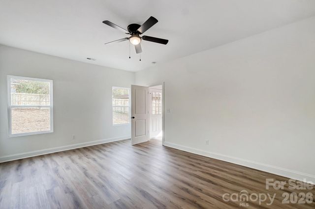 1150 Sloop Avenue, Kannapolis, NC 28083