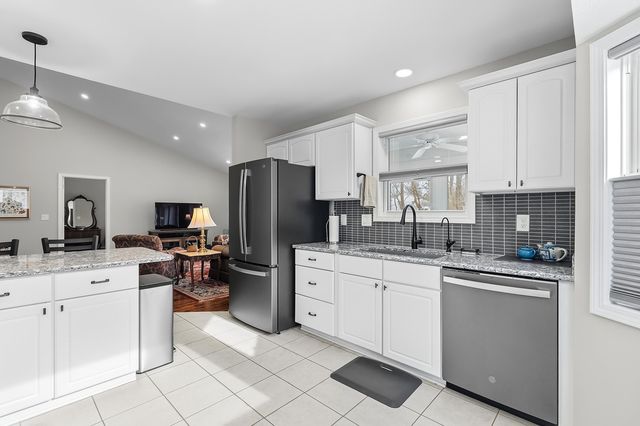 4613 Thistle Mill Court, Kalamazoo, MI 49006