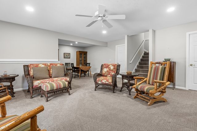 4613 Thistle Mill Court, Kalamazoo, MI 49006