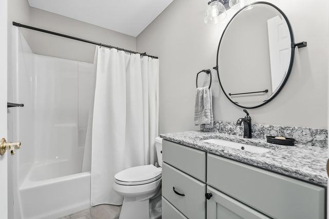 4613 Thistle Mill Court, Kalamazoo, MI 49006