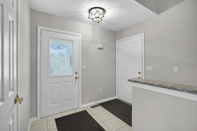 4613 Thistle Mill Court, Kalamazoo, MI 49006