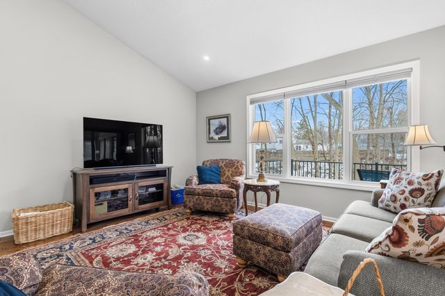 4613 Thistle Mill Court, Kalamazoo, MI 49006