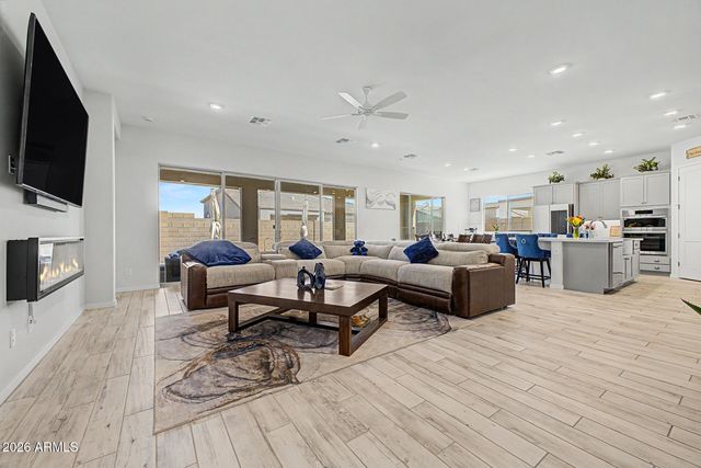 17244 W LOMA Lane, Waddell, AZ 85355