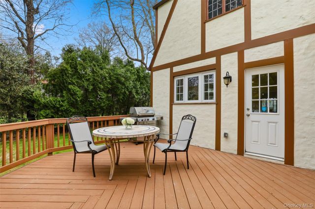 126 Taymil Road, New Rochelle, NY 10804