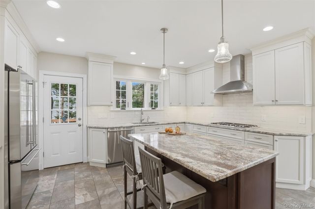 126 Taymil Road, New Rochelle, NY 10804