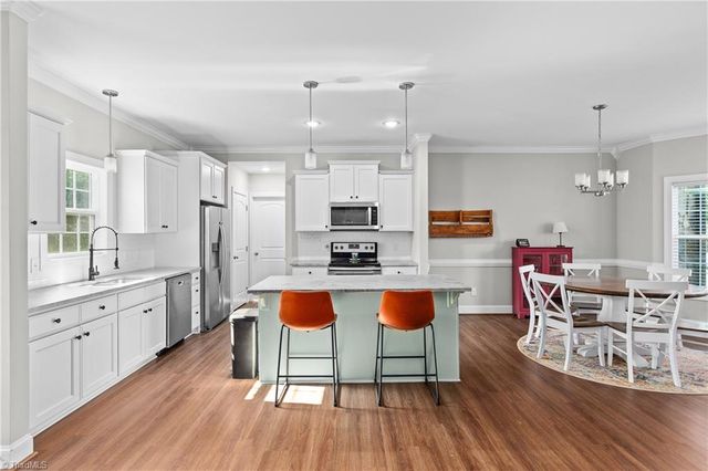 152 Hepler Hylls Court, Thomasville, NC 27360