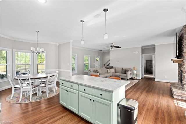 152 Hepler Hylls Court, Thomasville, NC 27360