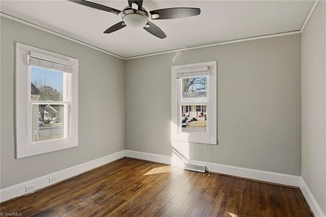 2133 Konnoak View Drive, Winston-salem, NC 27127