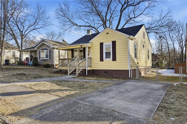 2133 Konnoak View Drive, Winston-salem, NC 27127