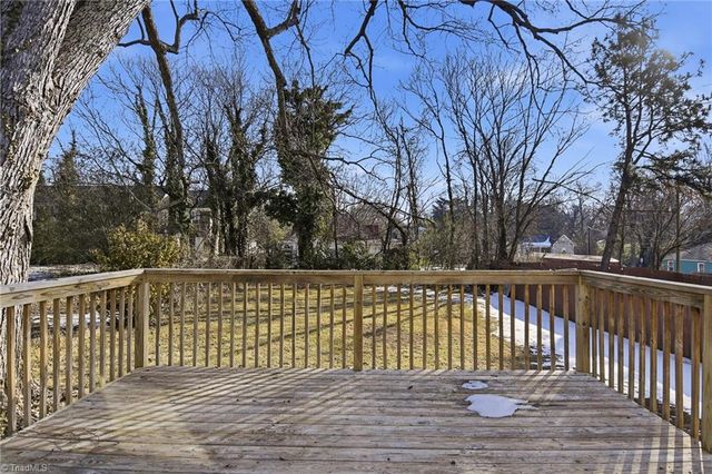 2133 Konnoak View Drive, Winston-salem, NC 27127