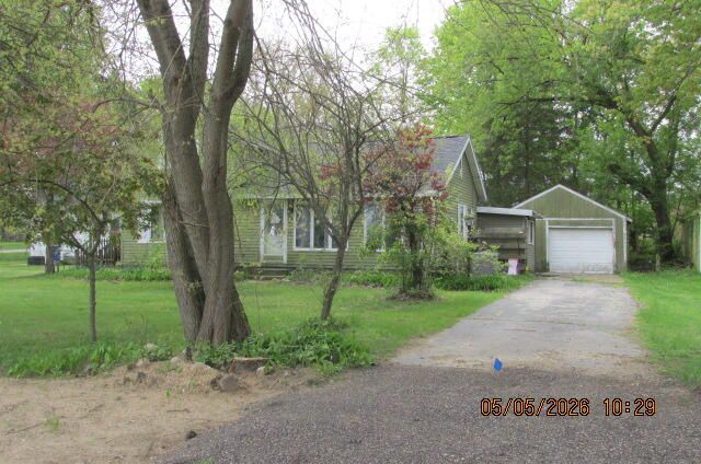 207 Cherry Street, Allegan, MI 49010