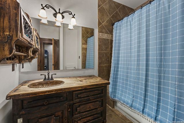 125 Kendall Ridge, Boerne, TX 78015