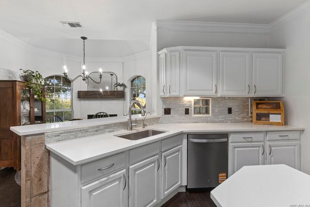 125 Kendall Ridge, Boerne, TX 78015
