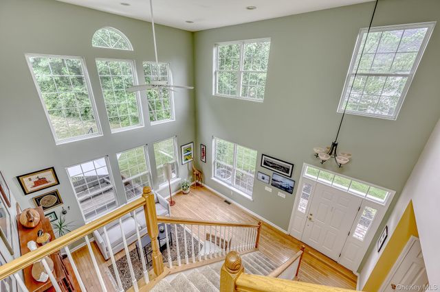 25 Mulberry Drive, Tuxedo Park, NY 10987