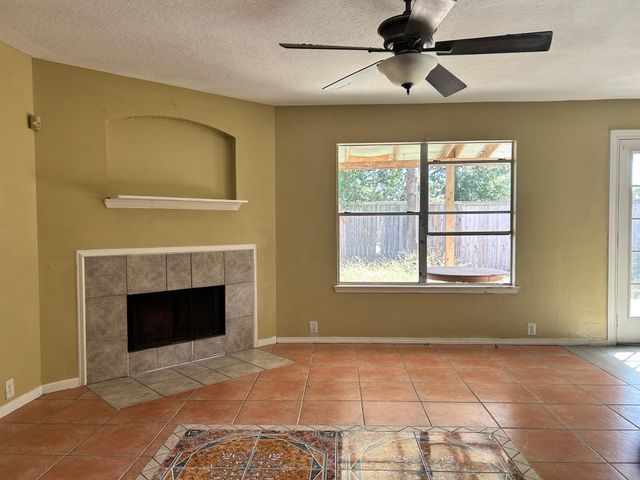 718 Cypresswood Cove, Spring, TX 77373