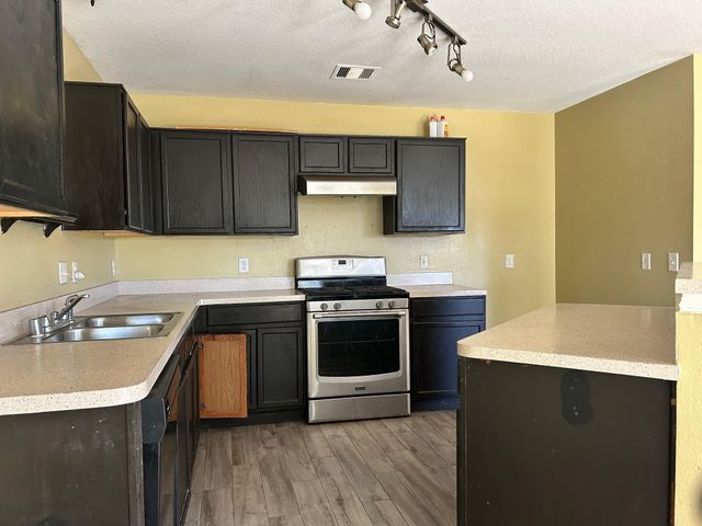 718 Cypresswood Cove, Spring, TX 77373