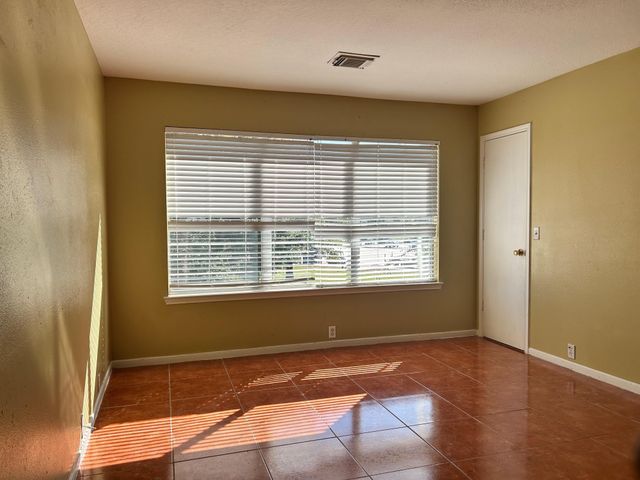 718 Cypresswood Cove, Spring, TX 77373