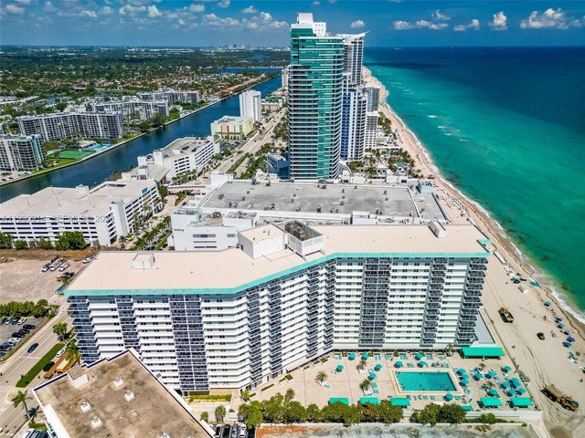 3725 S Ocean Dr PH18, Hollywood, FL 33019