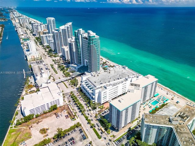 3725 S Ocean Dr PH18, Hollywood, FL 33019