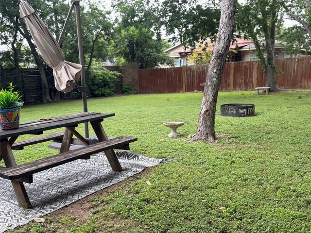 1708 Princeton Ave, Austin, TX 78757