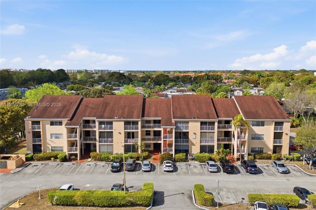 15325 SW 106th Ter 627, Miami, FL 33196