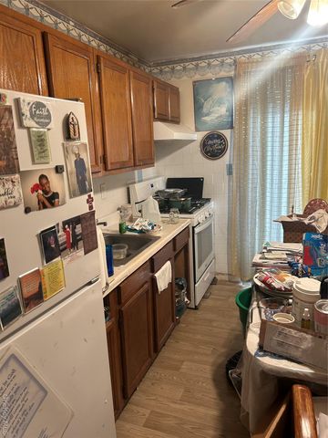 22 Rose Avenue, Spring Valley, NY 10977