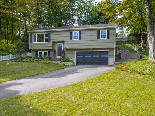 332 Bennetts Farm Road, Ridgefield, CT 06877