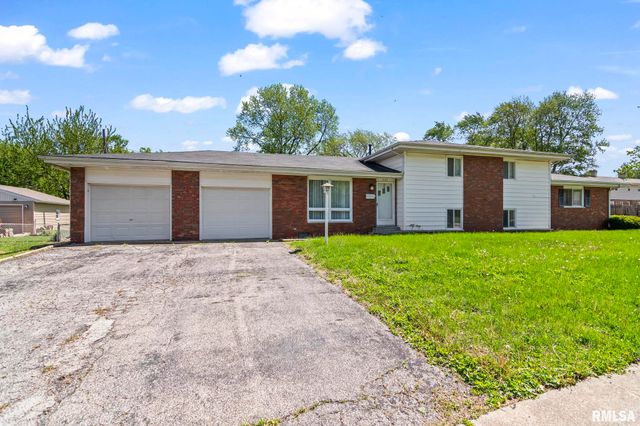 232 Dickinson Road, Springfield, IL 62704