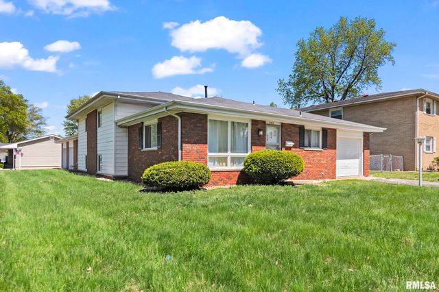 232 Dickinson Road, Springfield, IL 62704