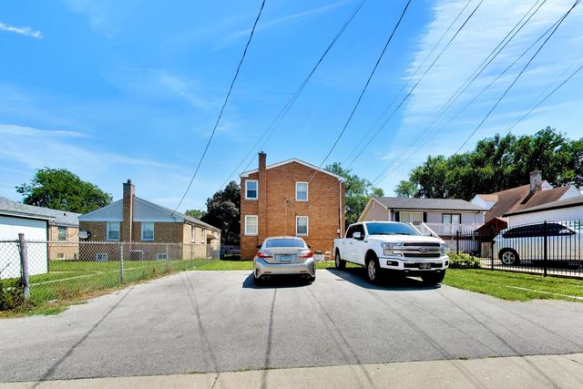 312 23rd Avenue, Bellwood, IL 60104