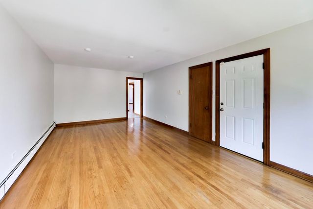 312 23rd Avenue, Bellwood, IL 60104