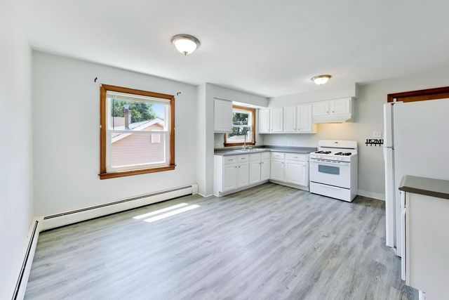 312 23rd Avenue, Bellwood, IL 60104
