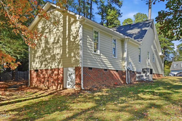 4 Wembley Court, Durham, NC 27705