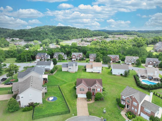 102 Lance Park Cir, Goodlettsville, TN 37072