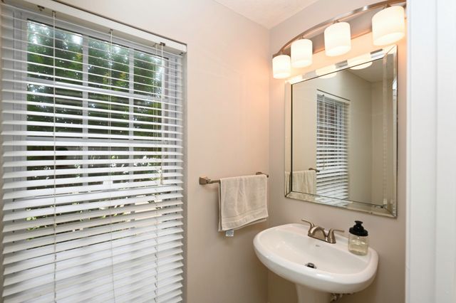102 Lance Park Cir, Goodlettsville, TN 37072
