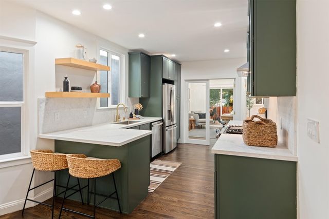 820 Key Route Blvd, Albany, CA 94706