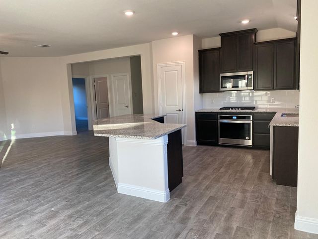 1301 Surrey Street, Melissa, TX 75454