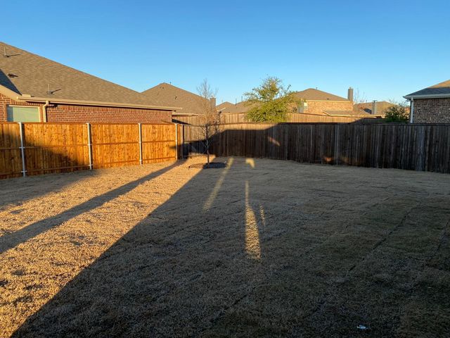 1301 Surrey Street, Melissa, TX 75454