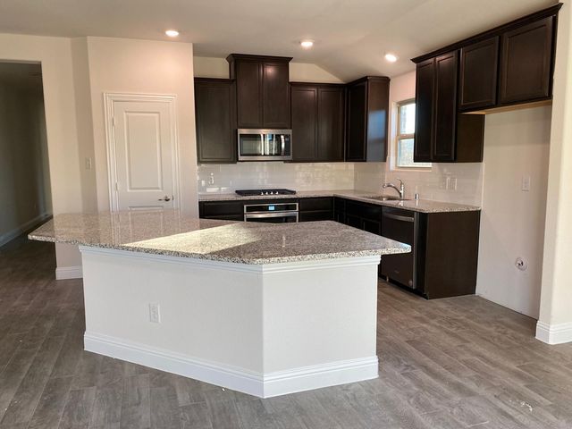 1301 Surrey Street, Melissa, TX 75454