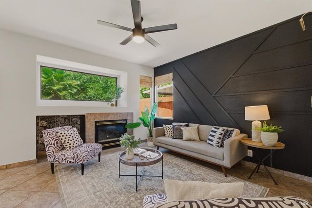 517 Edenderry Dr, Vacaville, CA 95688