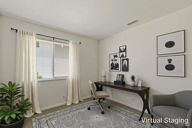 517 Edenderry Dr, Vacaville, CA 95688