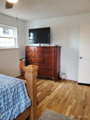 333 College Drive, Edison, NJ 08817