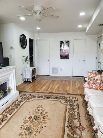 333 College Drive, Edison, NJ 08817