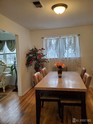 333 College Drive, Edison, NJ 08817