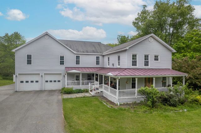 1851 York Street Extension, Poultney, VT 05764