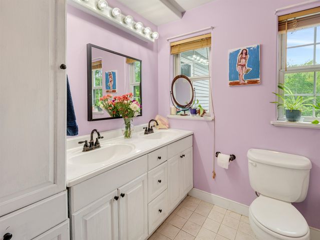 1851 York Street Extension, Poultney, VT 05764