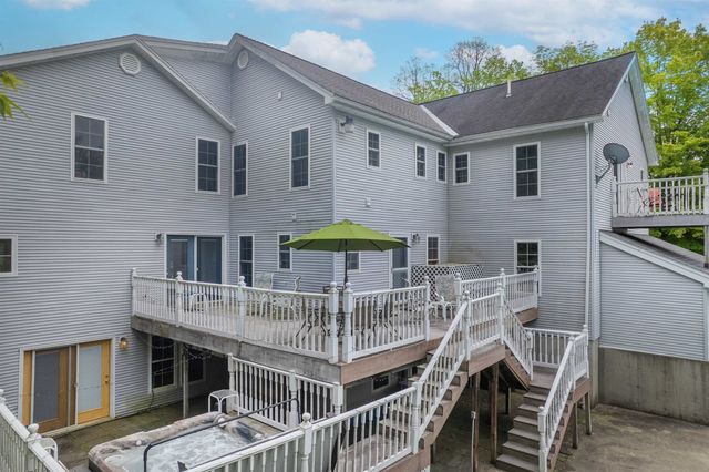 1851 York Street Extension, Poultney, VT 05764