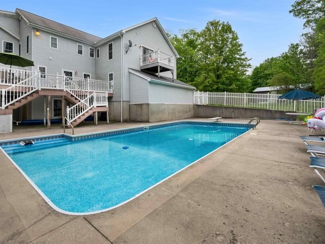 1851 York Street Extension, Poultney, VT 05764